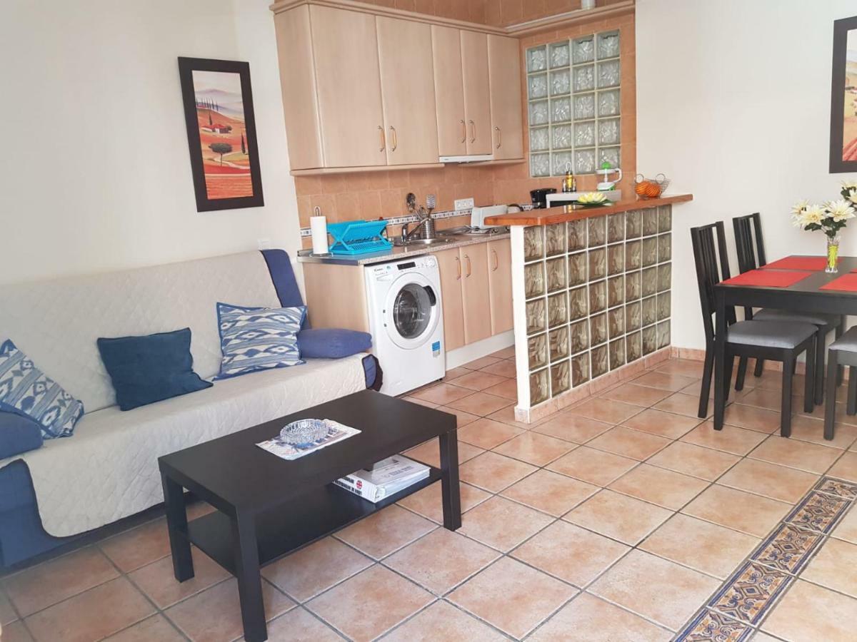 Apartamento En 内尔哈 外观 照片